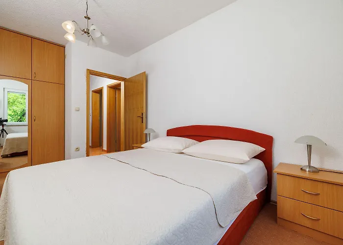 Haustierfreundliches Nur 470 Meter Zum Mit Babybett Und Hochstuhl Povile