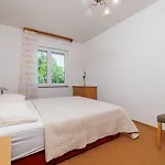 Haustierfreundliches Nur 470 Meter Zum Mit Babybett Und Hochstuhl 아파트