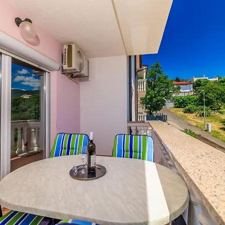 Apartment Haustierfreundliches Nur 470 Meter Zum Mit Babybett Und Hochstuhl *